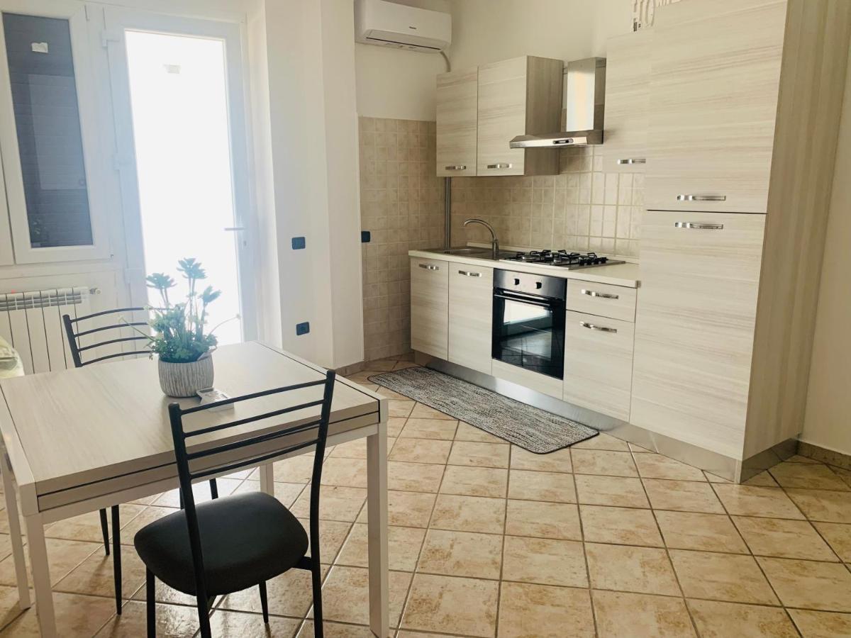 Il Cortiletto Lägenhet Somma Lombardo Exteriör bild